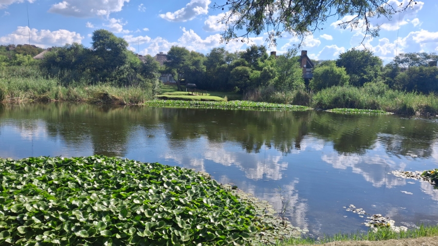 4 Bedroom Property for Sale in Boschenvaal River Front Lodges Free State